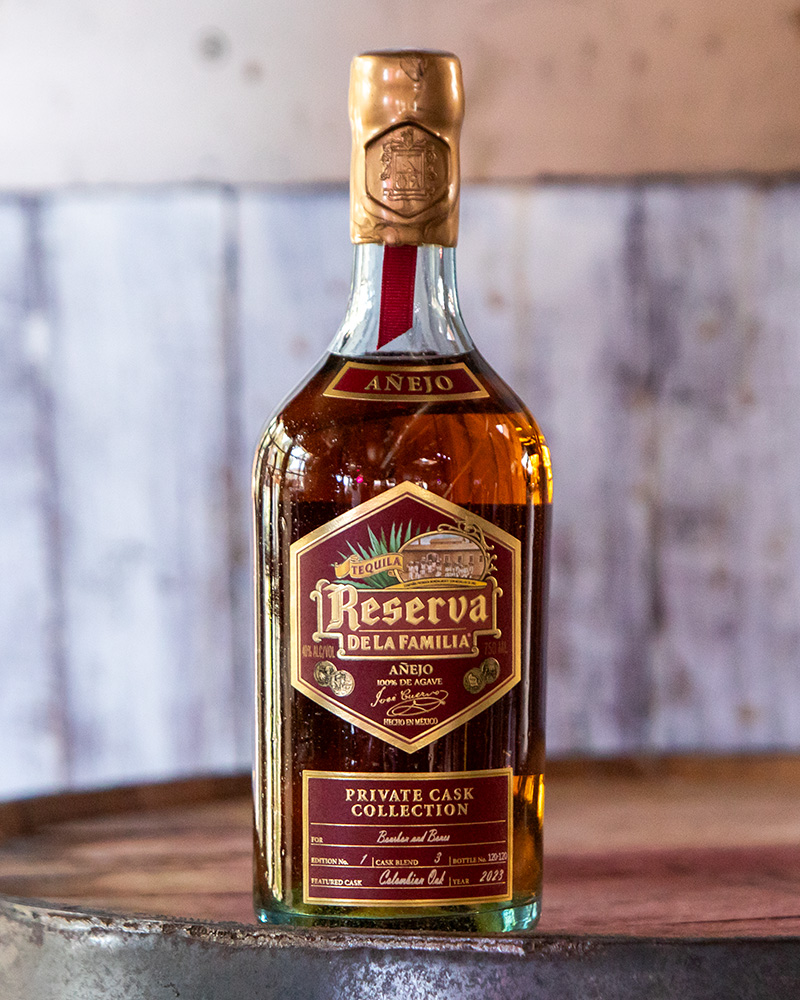 reserva-de-la-familia-anejo-private-cask-collection-front-of-bottle
